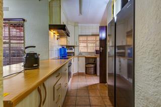 2 Bedroom Property for Sale in Birchleigh North Gauteng
