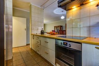 2 Bedroom Property for Sale in Birchleigh North Gauteng