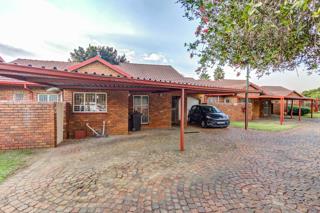 2 Bedroom Property for Sale in Birchleigh North Gauteng