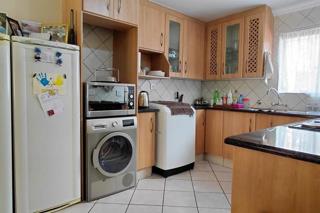 2 Bedroom Property for Sale in Beyers Park Gauteng