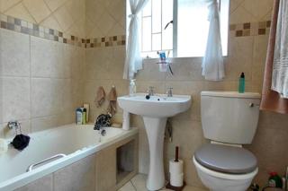 2 Bedroom Property for Sale in Beyers Park Gauteng