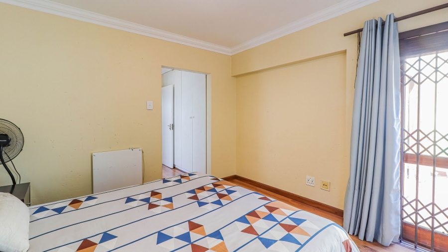 2 Bedroom Property for Sale in Sunninghill Gauteng