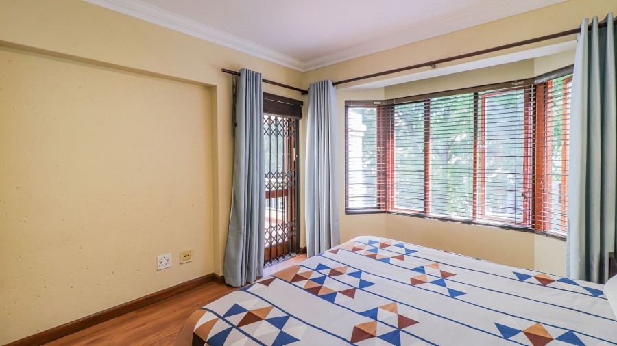 2 Bedroom Property for Sale in Sunninghill Gauteng