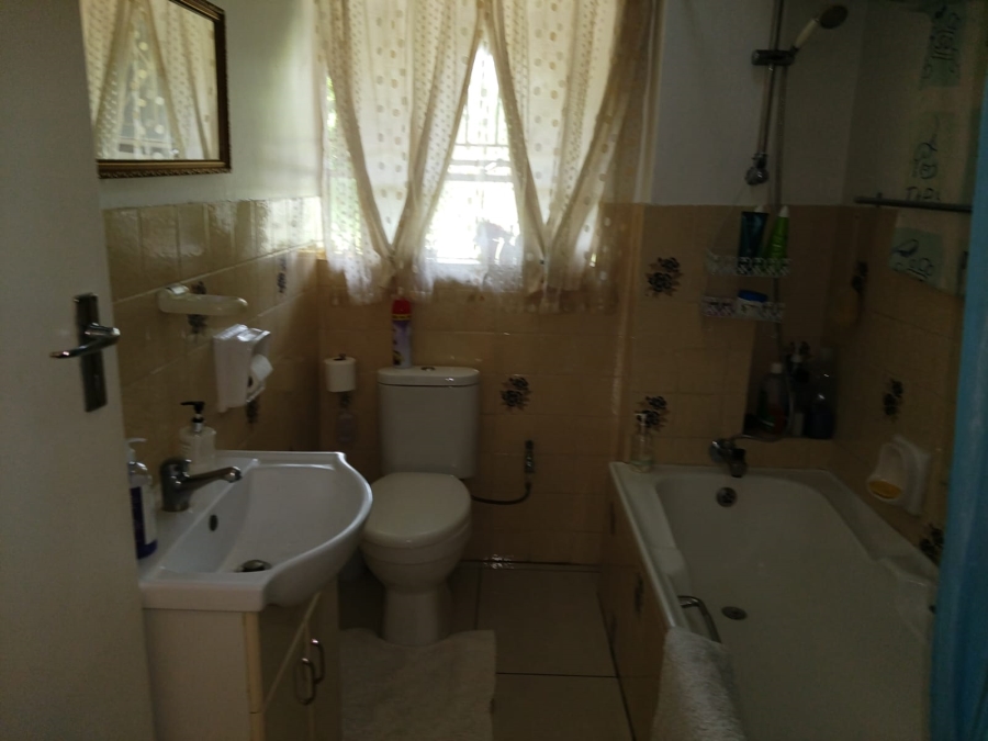 2 Bedroom Property for Sale in Croydon Gauteng