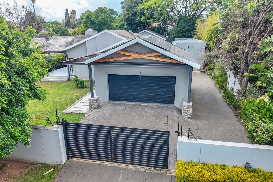5 Bedroom Property for Sale in Wendywood Gauteng