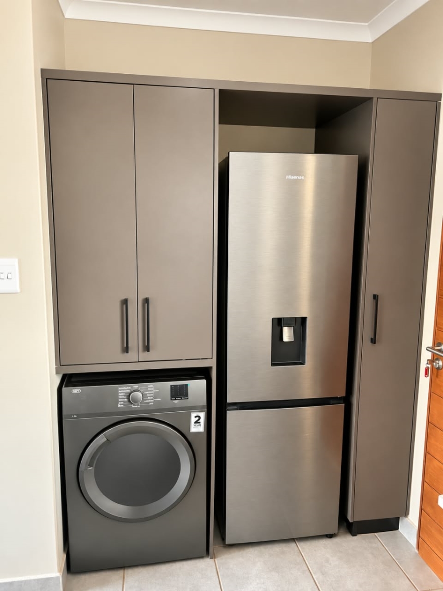 2 Bedroom Property for Sale in Sinoville Gauteng