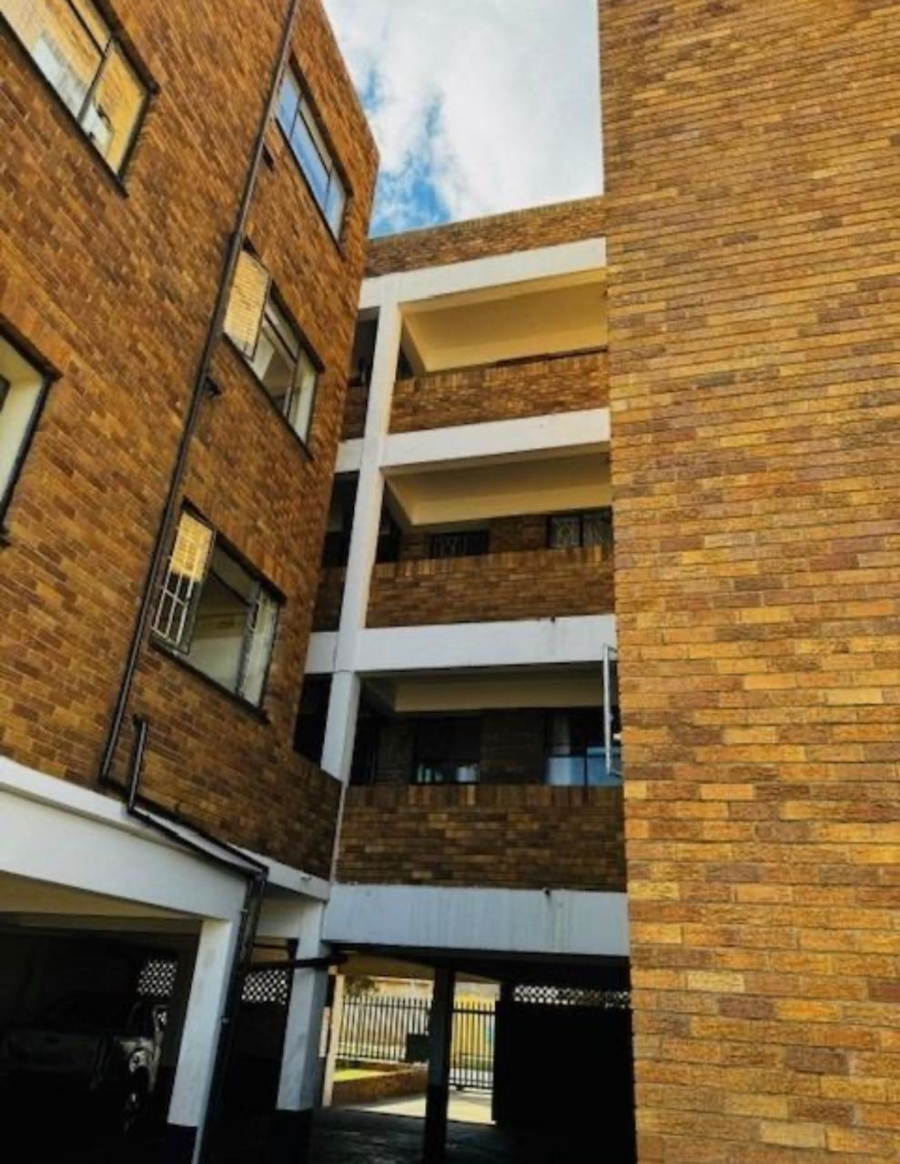 2 Bedroom Property for Sale in Bellevue East Gauteng