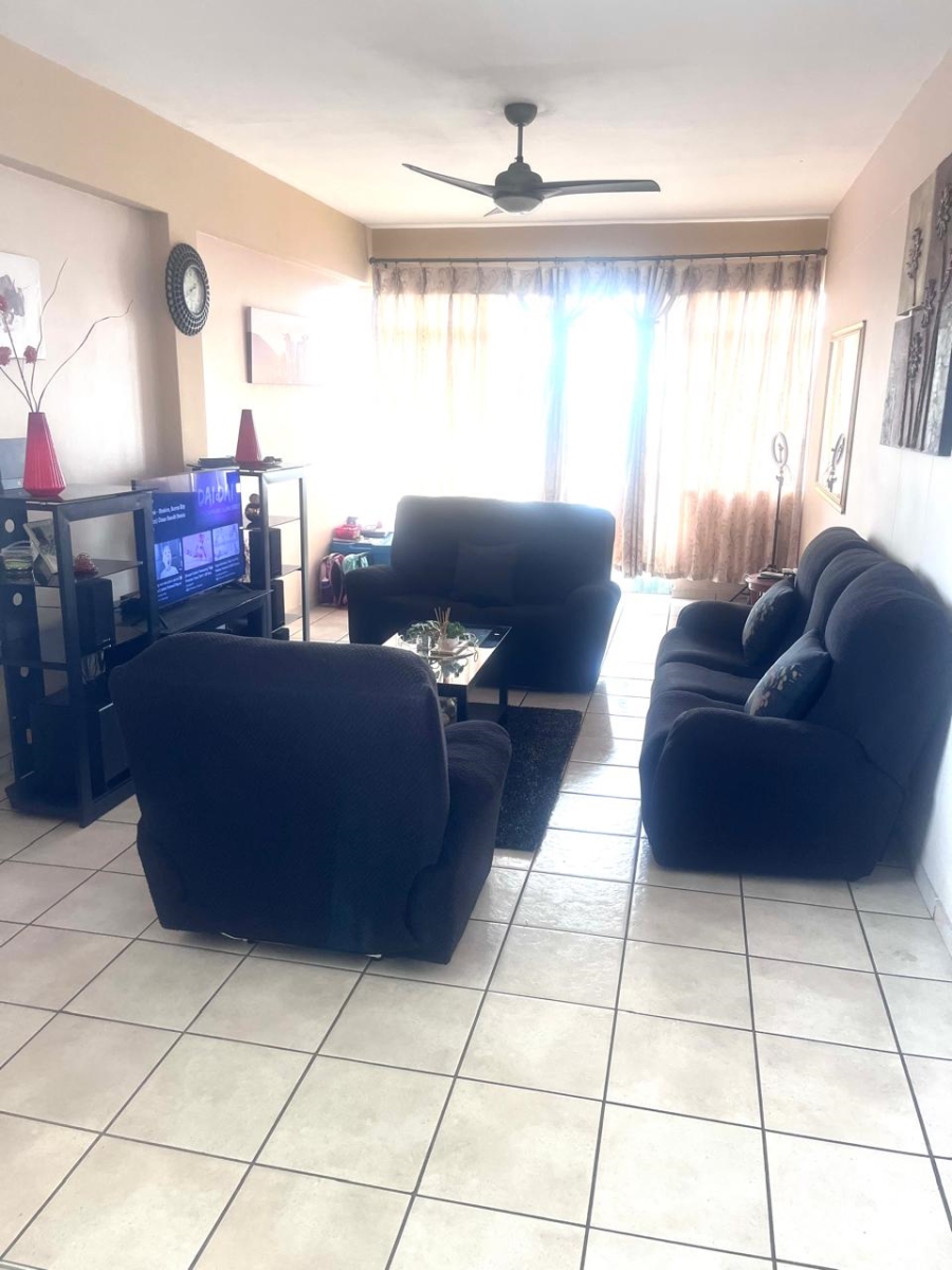 2 Bedroom Property for Sale in Bellevue East Gauteng