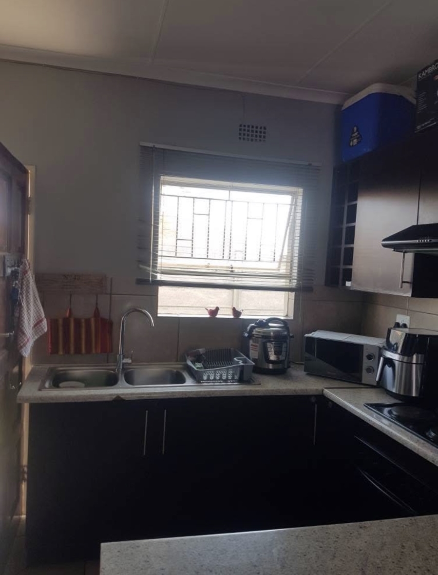 2 Bedroom Property for Sale in Riversdale Gauteng