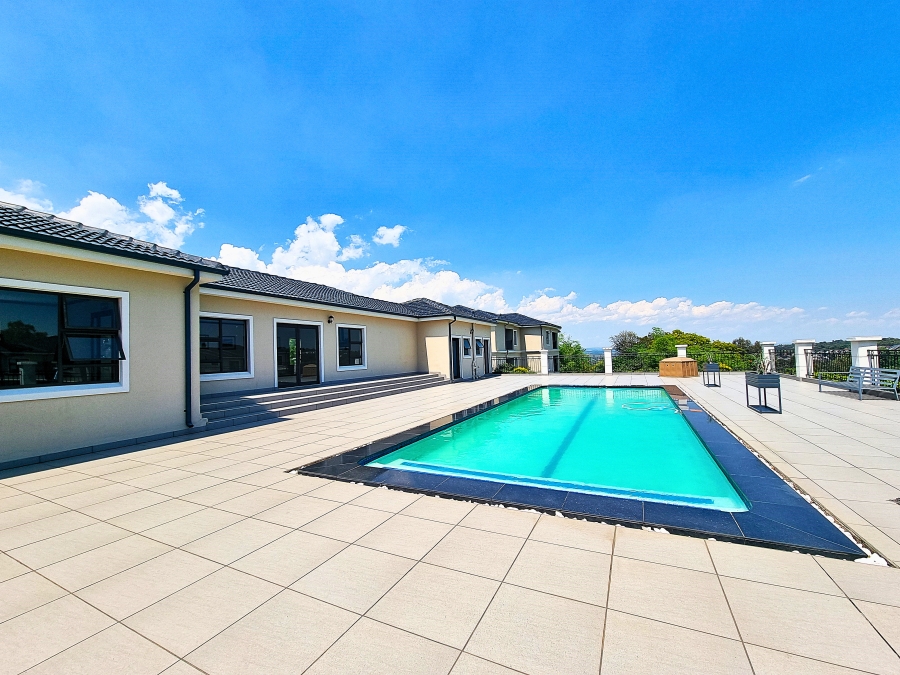 4 Bedroom Property for Sale in Carlswald Gauteng