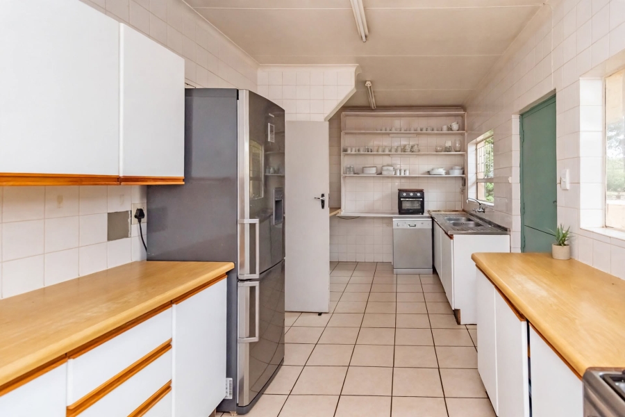 4 Bedroom Property for Sale in Wilro Park Gauteng