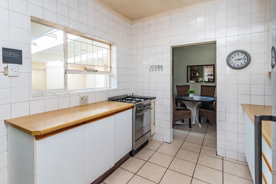 4 Bedroom Property for Sale in Wilro Park Gauteng