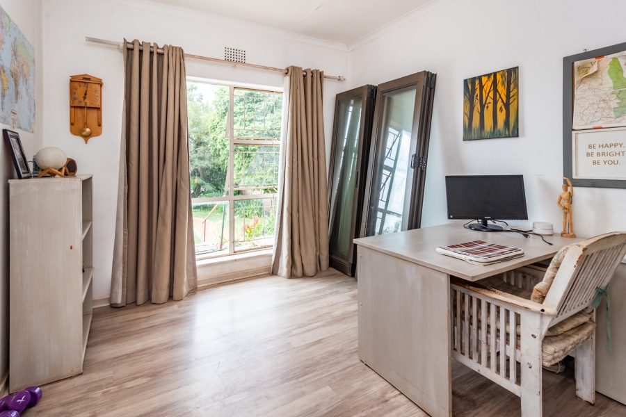 4 Bedroom Property for Sale in Wilro Park Gauteng