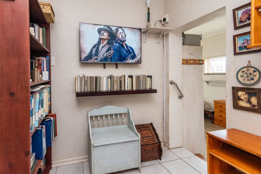 4 Bedroom Property for Sale in Wilro Park Gauteng