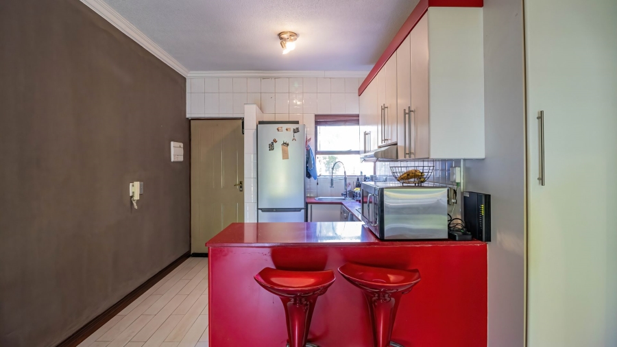 2 Bedroom Property for Sale in Douglasdale Gauteng