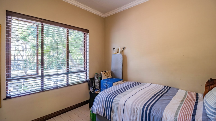 2 Bedroom Property for Sale in Douglasdale Gauteng