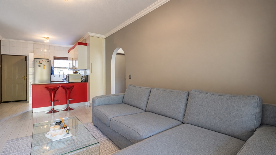2 Bedroom Property for Sale in Douglasdale Gauteng