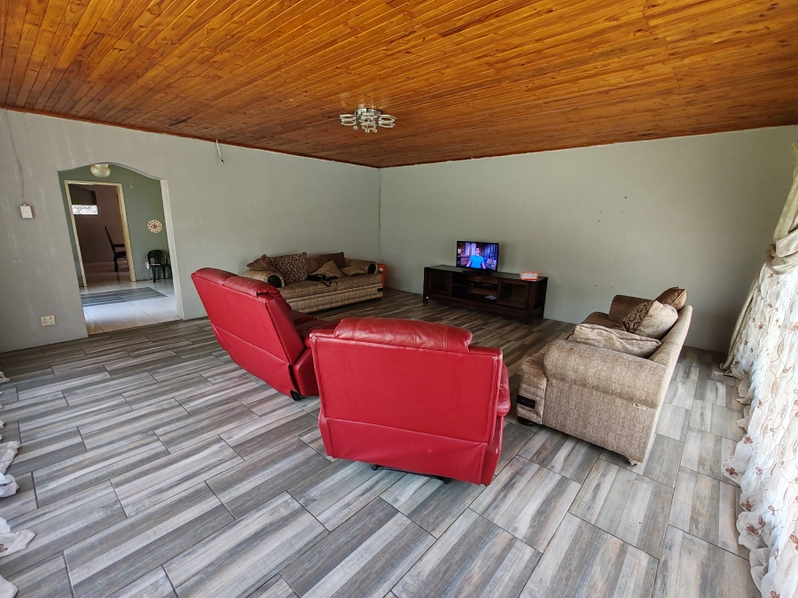 6 Bedroom Property for Sale in Danville Gauteng