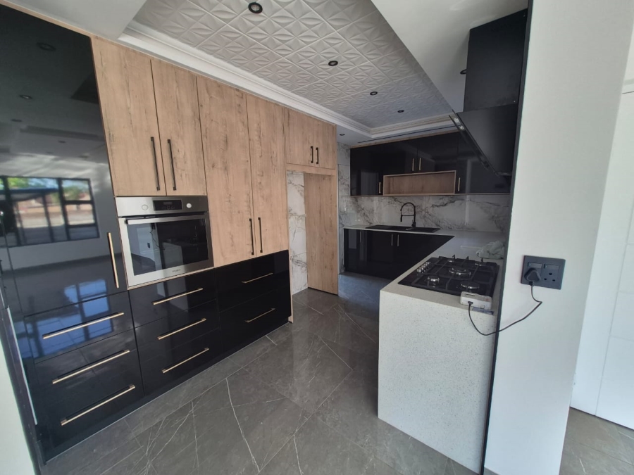 To Let 4 Bedroom Property for Rent in Eden Glen Gauteng