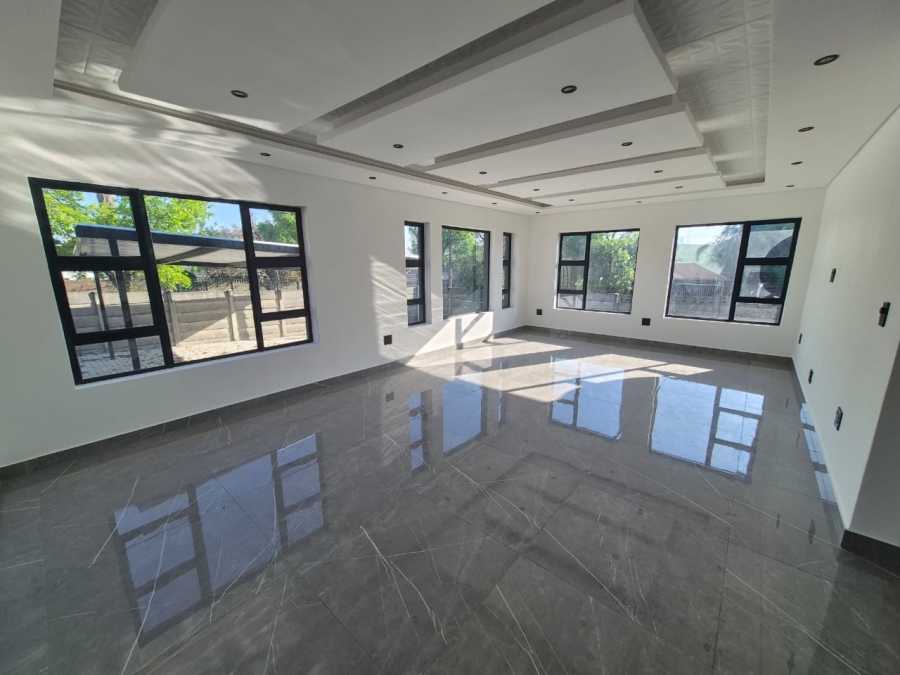 To Let 4 Bedroom Property for Rent in Eden Glen Gauteng