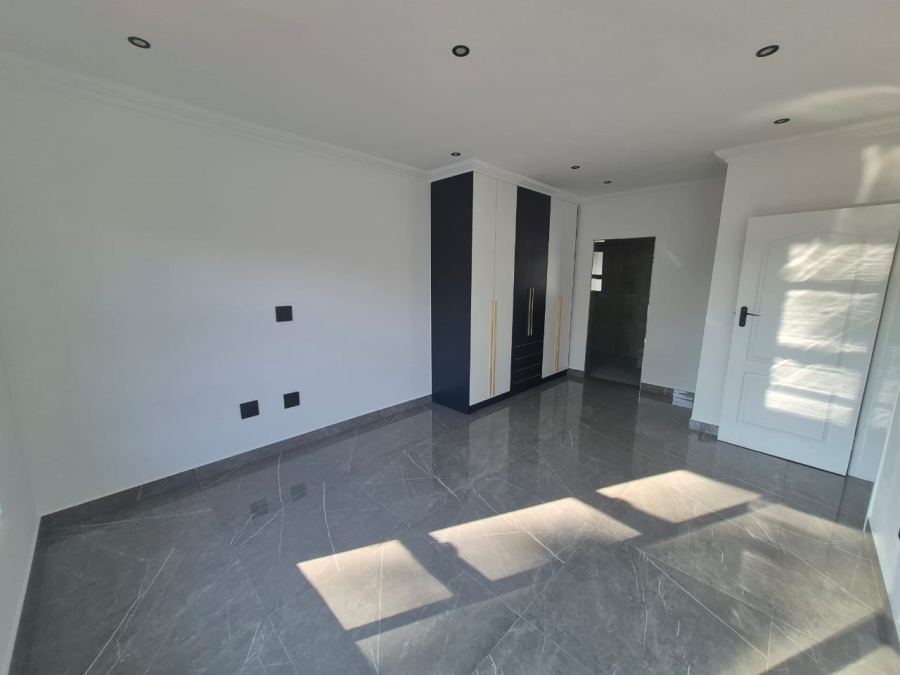 To Let 4 Bedroom Property for Rent in Eden Glen Gauteng