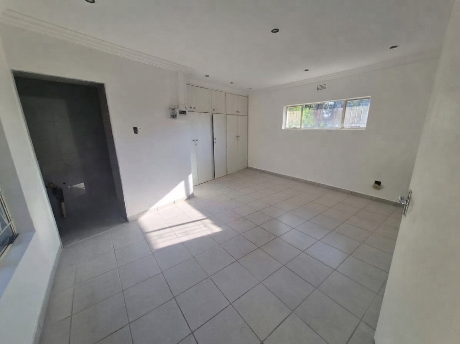 To Let 4 Bedroom Property for Rent in Eden Glen Gauteng