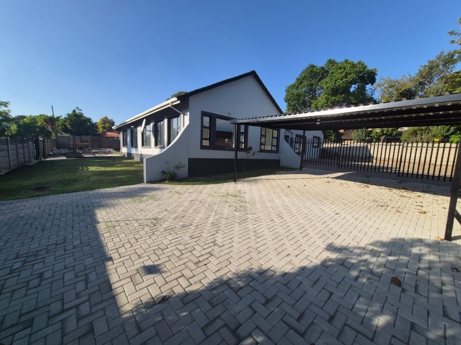 To Let 4 Bedroom Property for Rent in Eden Glen Gauteng