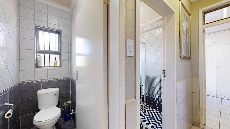 4 Bedroom Property for Sale in Rynsoord Gauteng