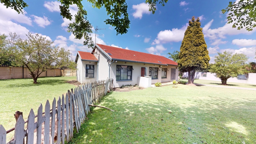 4 Bedroom Property for Sale in Rynsoord Gauteng