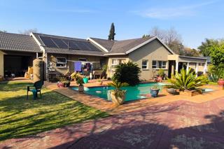 4 Bedroom Property for Sale in Brackenhurst Gauteng