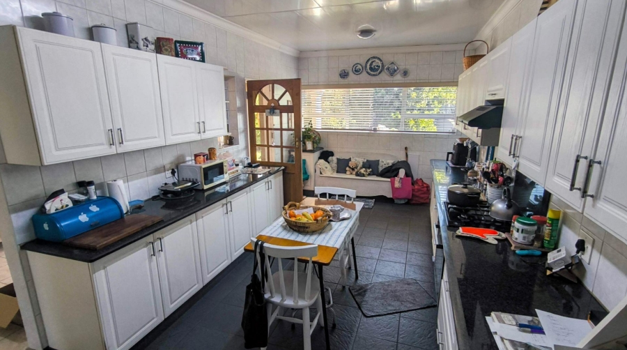 4 Bedroom Property for Sale in Brackenhurst Gauteng