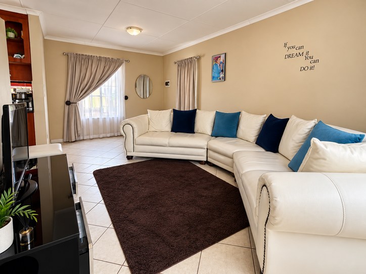 2 Bedroom Property for Sale in Chantelle Gauteng