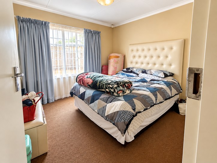2 Bedroom Property for Sale in Chantelle Gauteng