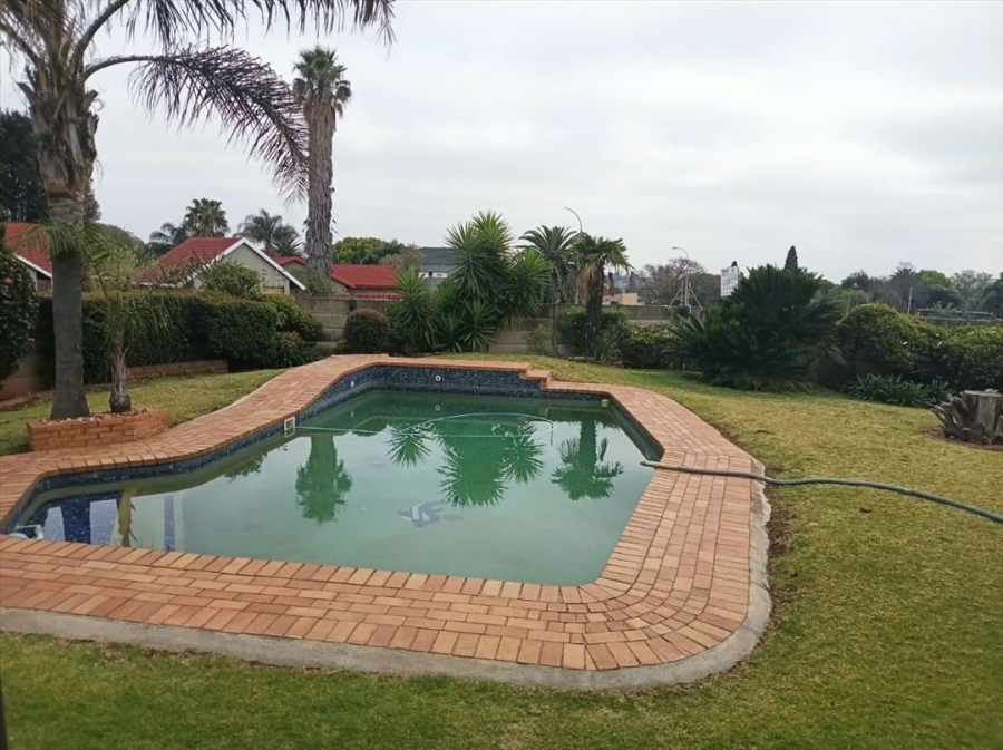 4 Bedroom Property for Sale in Norkem Park Gauteng