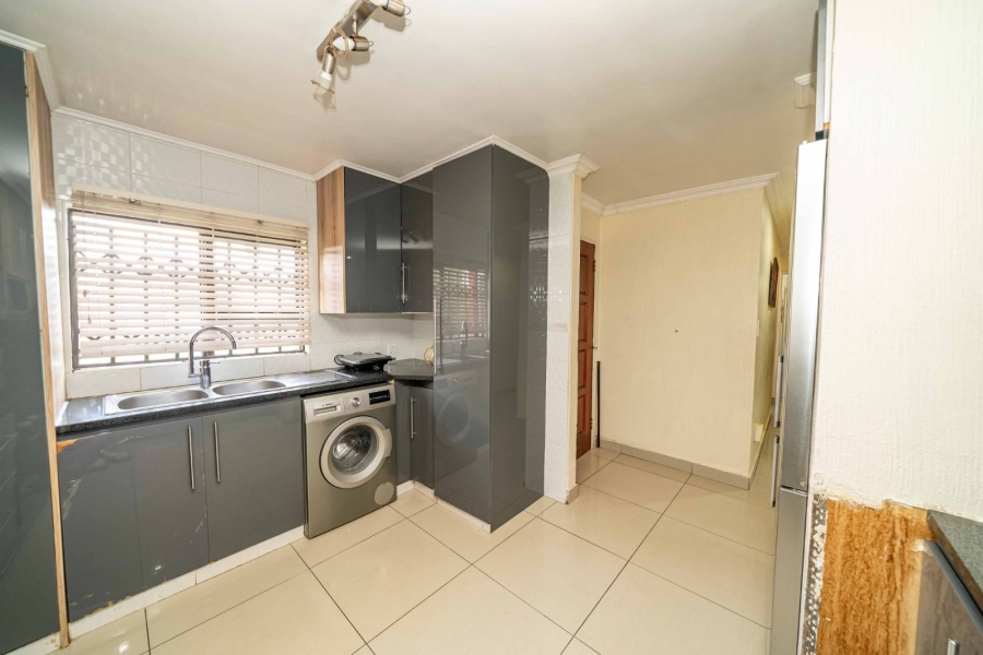 3 Bedroom Property for Sale in Leachville Gauteng