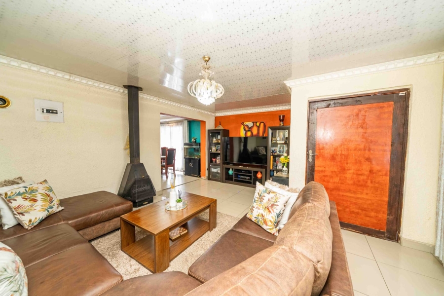 3 Bedroom Property for Sale in Leachville Gauteng