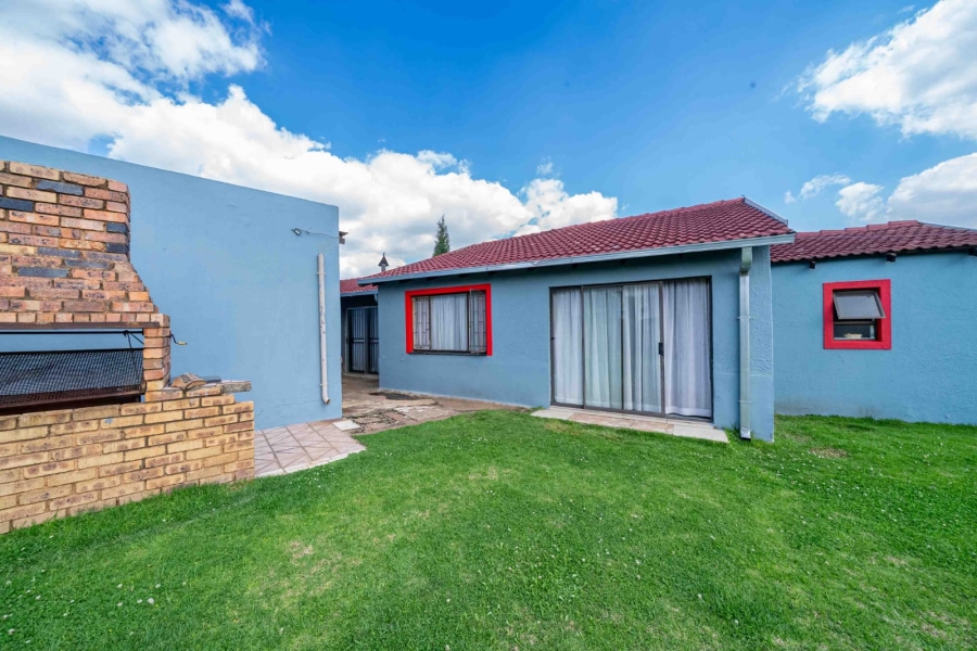 3 Bedroom Property for Sale in Leachville Gauteng