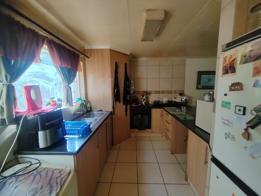 2 Bedroom Property for Sale in Huntingdon Gauteng