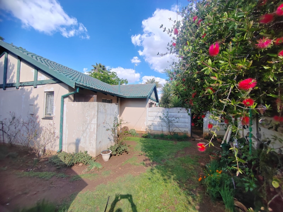 2 Bedroom Property for Sale in Huntingdon Gauteng