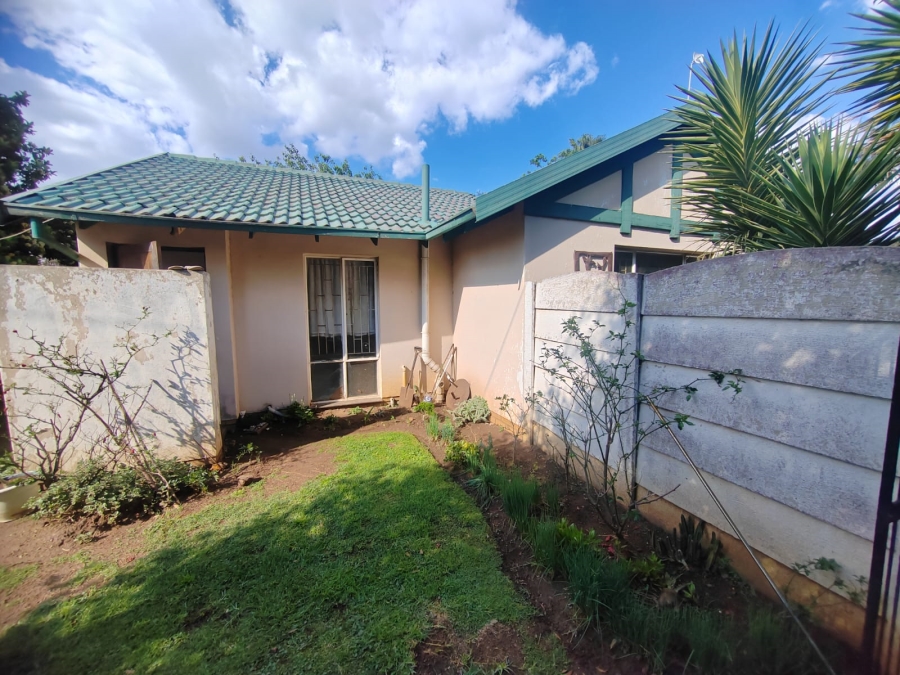 2 Bedroom Property for Sale in Huntingdon Gauteng