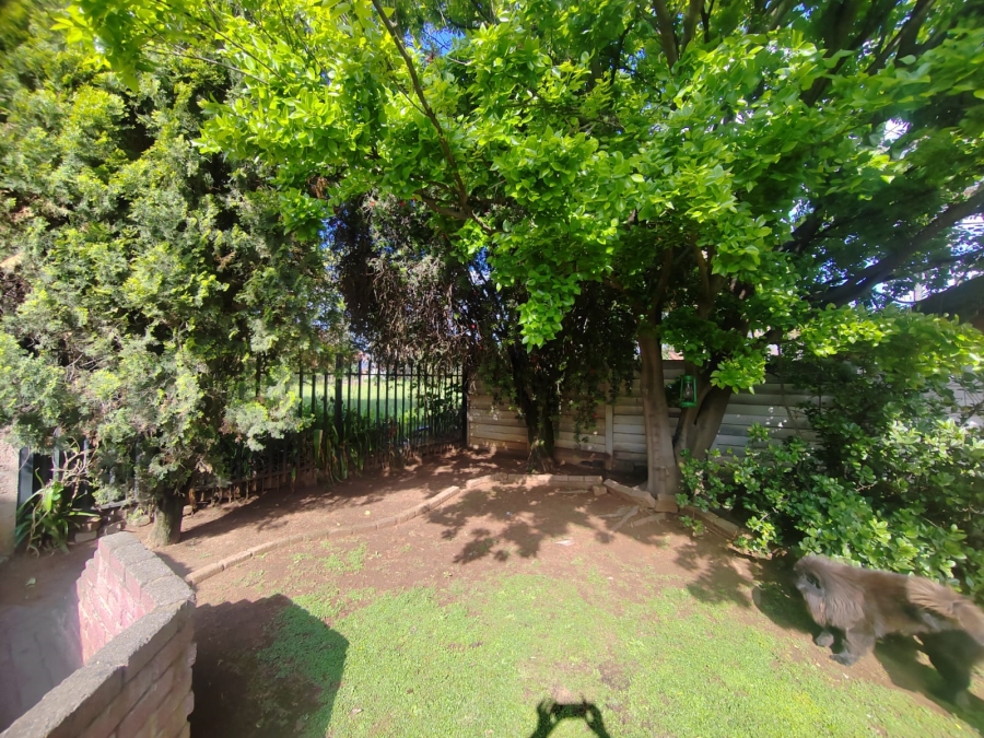 2 Bedroom Property for Sale in Huntingdon Gauteng