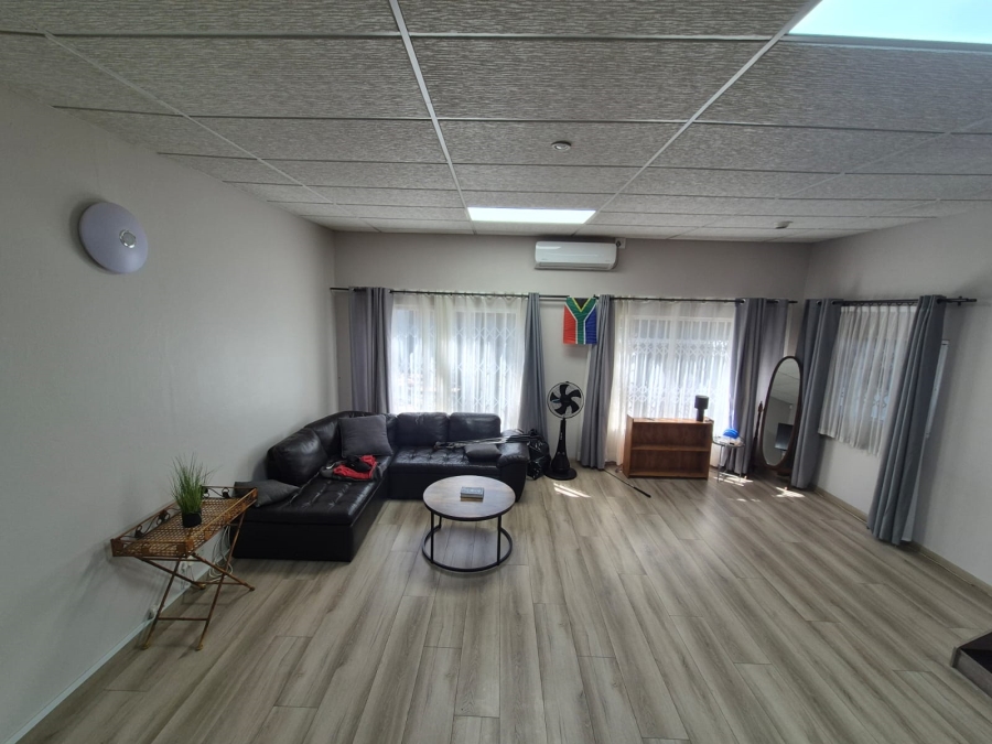 3 Bedroom Property for Sale in Vanderbijlpark SW 5 Gauteng