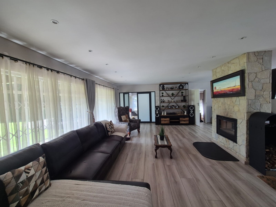 3 Bedroom Property for Sale in Vanderbijlpark SW 5 Gauteng