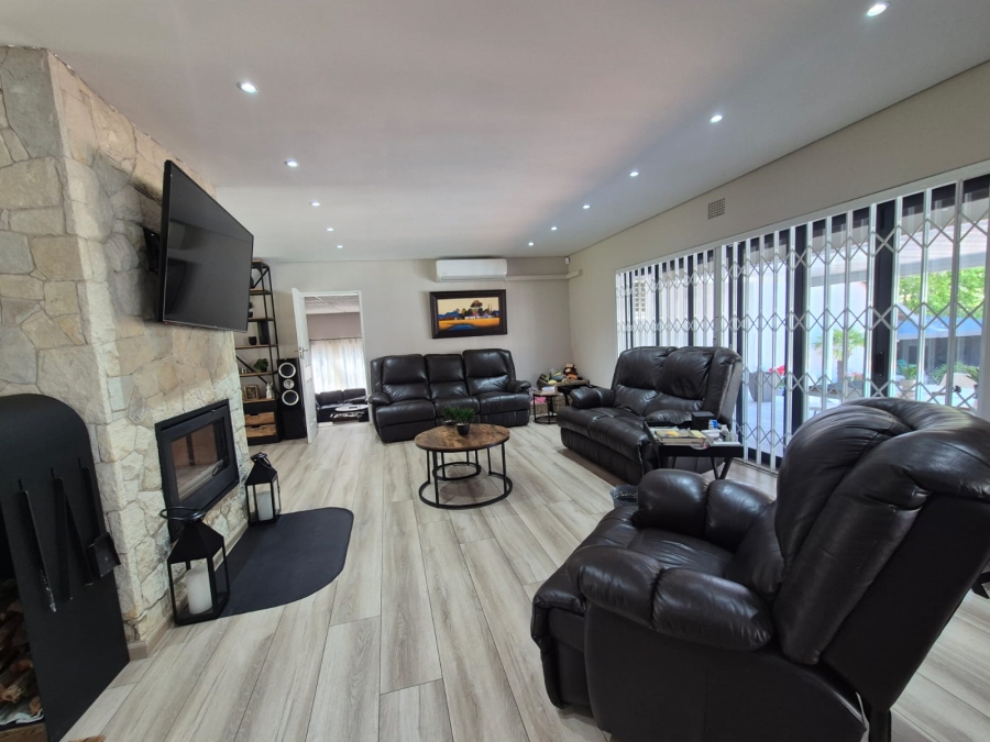 3 Bedroom Property for Sale in Vanderbijlpark SW 5 Gauteng