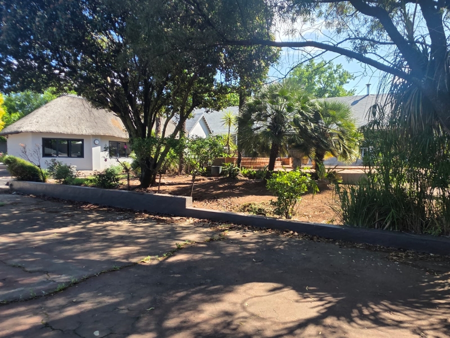 3 Bedroom Property for Sale in Vanderbijlpark SW 5 Gauteng