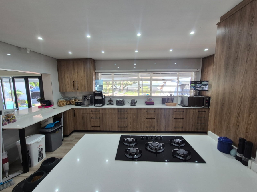 3 Bedroom Property for Sale in Vanderbijlpark SW 5 Gauteng
