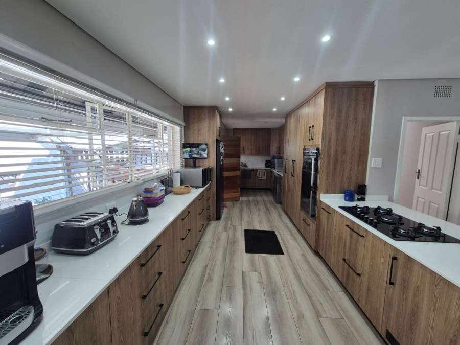 3 Bedroom Property for Sale in Vanderbijlpark SW 5 Gauteng