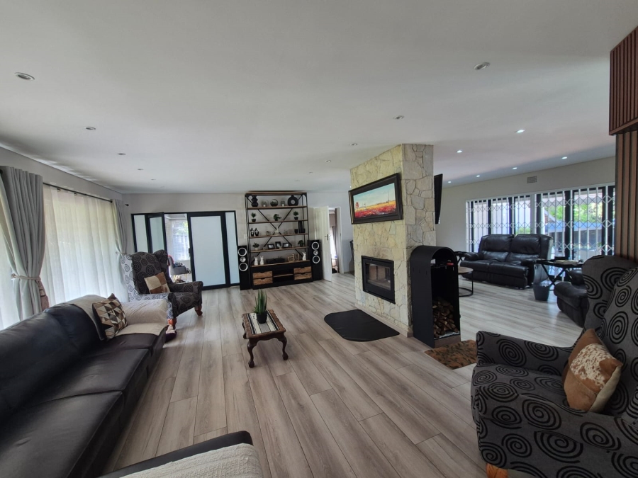 3 Bedroom Property for Sale in Vanderbijlpark SW 5 Gauteng