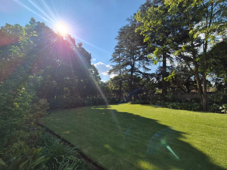 6 Bedroom Property for Sale in Three Rivers Gauteng