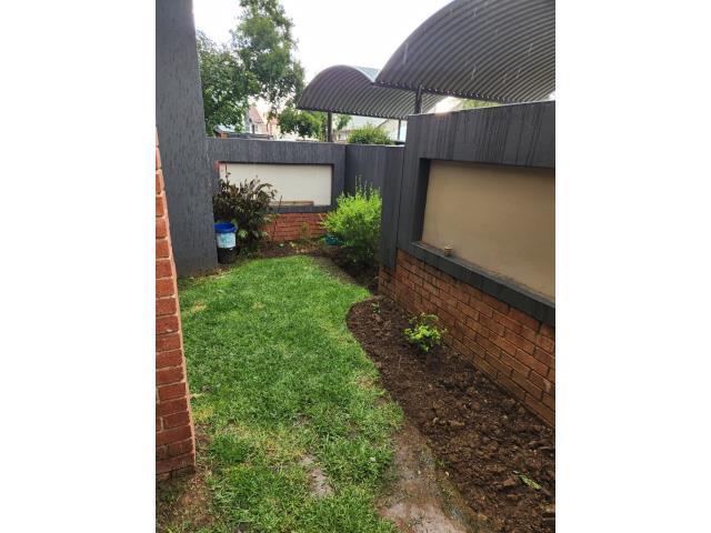 2 Bedroom Property for Sale in Eden Glen Gauteng